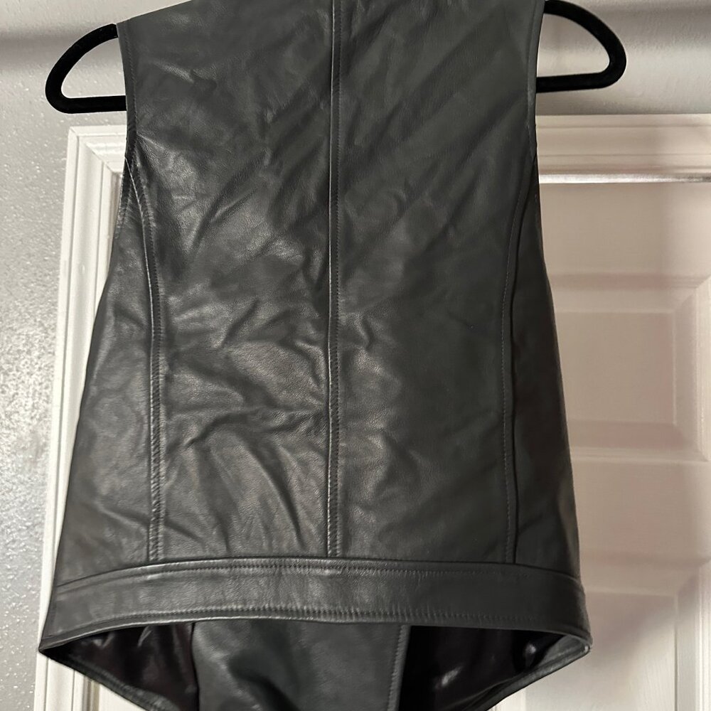 NWOT Fifteen Twenty Black Leather Vest Asym Zip Waterfall High Low Back Size L - Picture 8 of 10